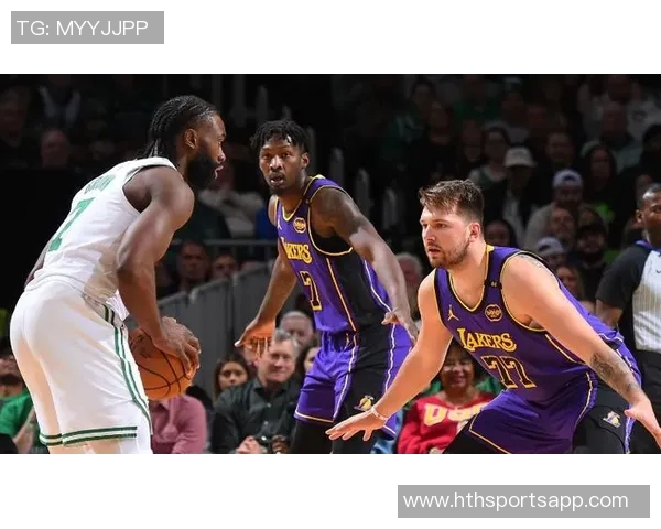 阴阳快船与湖人防守的微妙关系雷迪克用词引发小范对保罗的回忆 阴阳快船与湖人防守的微妙关系雷迪克用词引发小范对保罗的回忆